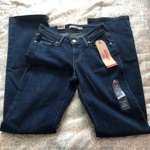 NWT Blue Levis Jean